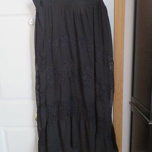 Black Maxi skirt with lace